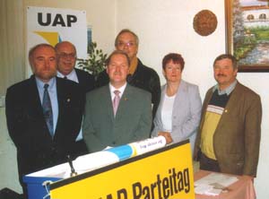 UAP Zentralbüro 2000